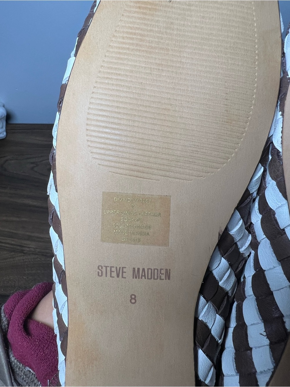 Steve Madden Divy Flat - Picture 7 of 7